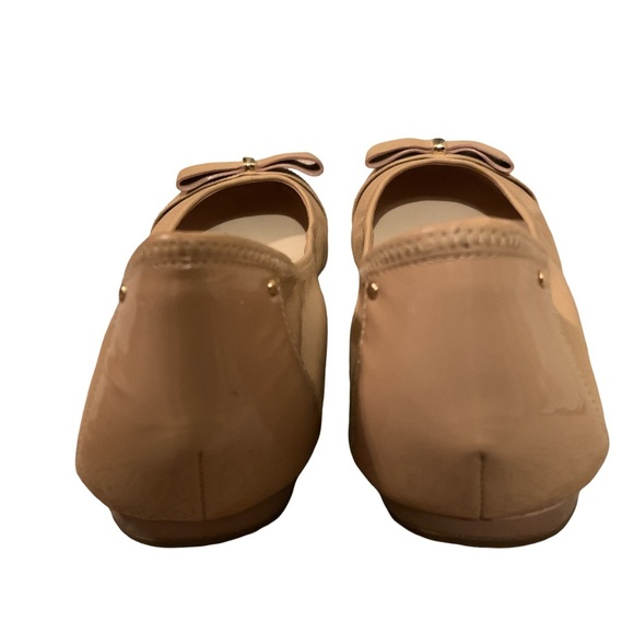 Cole Haan Air Monica Ballet Flats Cap Toe Patent Tan Leather Bow D41662 Wms 8 - Picture 3 of 6